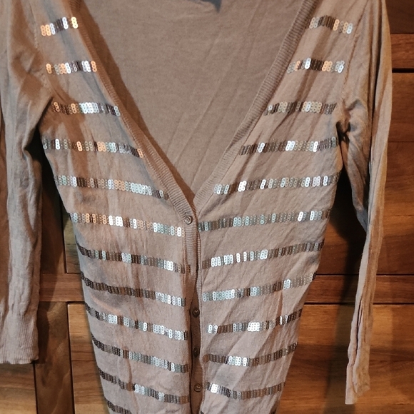 The Limited Cream Cardigan Sweater with Elegant Stripes - Picture 3 of 3